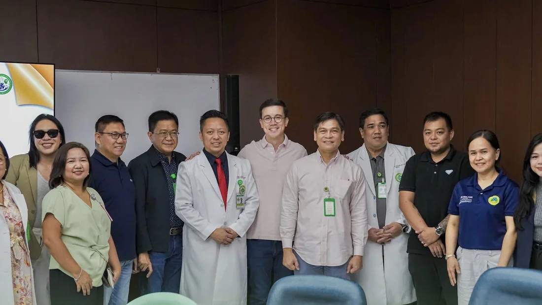 TresMedica and East Avenue Medical Center teams at the Memorandum of Agreement signing ceremony