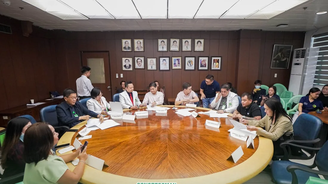 The Memorandum of Agreement signing meeting between TresMedica and East Avenue Medical Center
